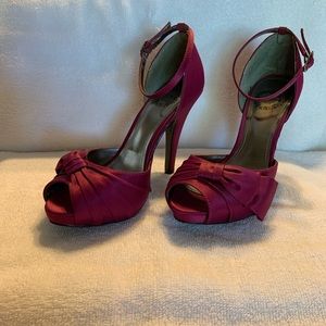 I. Miller Purple Heels w/Ankle Strap Sz 5